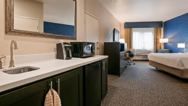 Holiday Inn Express Bellingham by IHG image 24